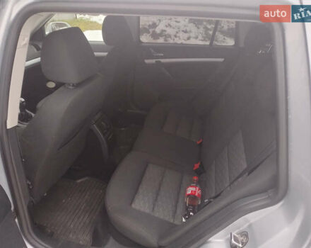 Сірий Шкода Октавія, об'ємом двигуна 1.6 л та пробігом 285 тис. км за 6900 $, фото 8 на Automoto.ua