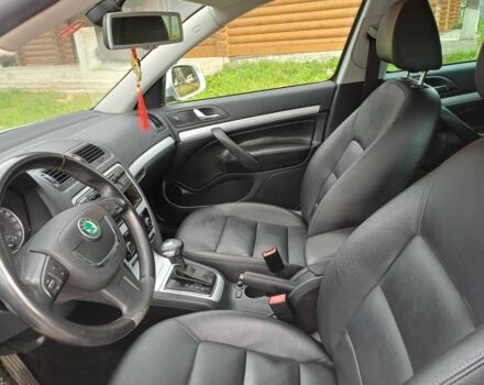 Серый Шкода Октавия, объемом двигателя 1.4 л и пробегом 215 тыс. км за 7900 $, фото 1 на Automoto.ua