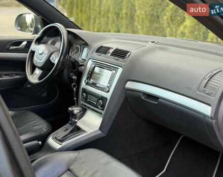 Серый Шкода Октавия, объемом двигателя 2 л и пробегом 230 тыс. км за 9499 $, фото 57 на Automoto.ua