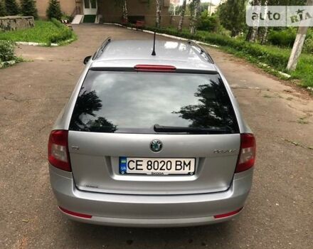 Шкода Октавія 2011 у Чернівцях на Automoto.ua Сірий Шкода Октавія, об'ємом двигуна 1.6 л та пробігом 301 тис. км за 4900 $, фото 4 на Automoto.ua