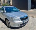 Сірий Шкода Октавія, об'ємом двигуна 1.6 л та пробігом 381 тис. км за 7500 $, фото 1 на Automoto.ua