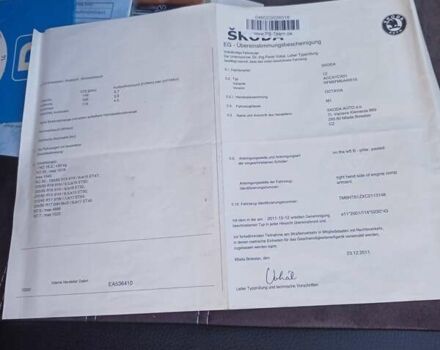 Серый Шкода Октавия, объемом двигателя 1.6 л и пробегом 235 тыс. км за 8800 $, фото 79 на Automoto.ua