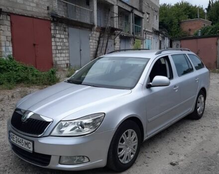 Серый Шкода Октавия, объемом двигателя 1.6 л и пробегом 350 тыс. км за 5500 $, фото 1 на Automoto.ua