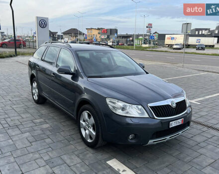 Серый Шкода Октавия, объемом двигателя 2 л и пробегом 211 тыс. км за 13200 $, фото 5 на Automoto.ua