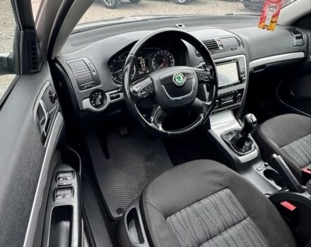 Шкода Октавія 2011 у Кропивницькому (Кіровограді) на Automoto.ua Сірий Шкода Октавія, об'ємом двигуна 1.8 л та пробігом 240 тис. км за 7900 $, фото 8 на Automoto.ua