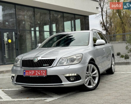 Серый Шкода Октавия, объемом двигателя 1.98 л и пробегом 186 тыс. км за 10800 $, фото 2 на Automoto.ua