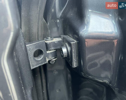 Серый Шкода Октавия, объемом двигателя 2 л и пробегом 211 тыс. км за 12850 $, фото 120 на Automoto.ua