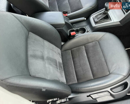 Серый Шкода Октавия, объемом двигателя 2 л и пробегом 211 тыс. км за 13200 $, фото 101 на Automoto.ua