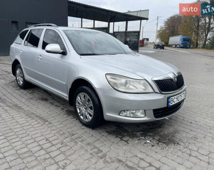 Шкода Октавия 2011 в Львове на Automoto.ua Серый Шкода Октавия, объемом двигателя 1.8 л и пробегом 238 тыс. км за 6999 $, фото 7 на Automoto.ua