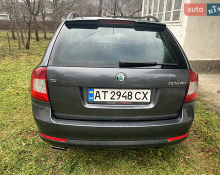 Серый Шкода Октавия, объемом двигателя 1.6 л и пробегом 240 тыс. км за 6800 $, фото 6 на Automoto.ua