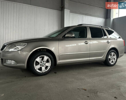 Сірий Шкода Октавія, об'ємом двигуна 1.6 л та пробігом 208 тис. км за 9150 $, фото 9 на Automoto.ua