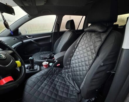 Сірий Шкода Октавія, об'ємом двигуна 1.6 л та пробігом 350 тис. км за 7544 $, фото 6 на Automoto.ua