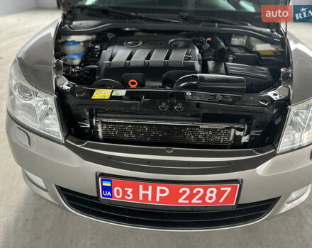 Сірий Шкода Октавія, об'ємом двигуна 1.6 л та пробігом 208 тис. км за 9150 $, фото 50 на Automoto.ua
