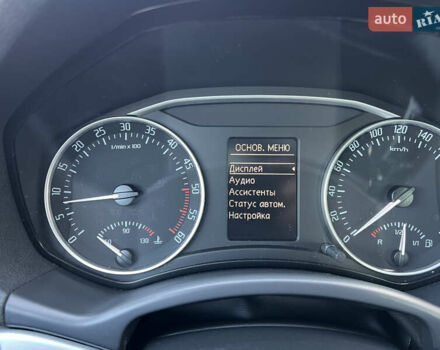 Серый Шкода Октавия, объемом двигателя 2 л и пробегом 211 тыс. км за 13200 $, фото 169 на Automoto.ua