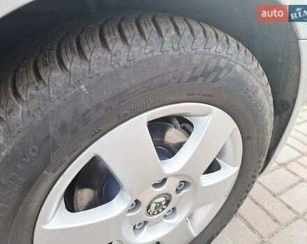 Серый Шкода Октавия, объемом двигателя 1.6 л и пробегом 194 тыс. км за 8350 $, фото 25 на Automoto.ua