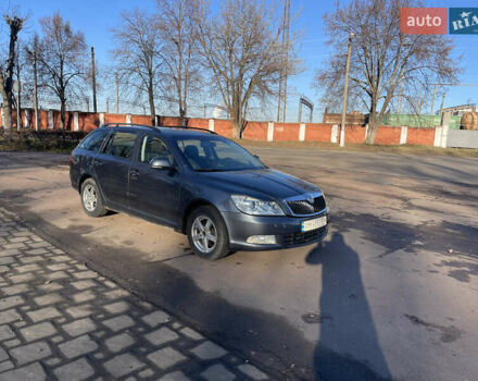 Серый Шкода Октавия, объемом двигателя 1.6 л и пробегом 285 тыс. км за 7500 $, фото 7 на Automoto.ua