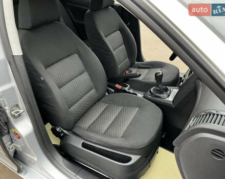 Серый Шкода Октавия, объемом двигателя 1.6 л и пробегом 331 тыс. км за 6650 $, фото 27 на Automoto.ua