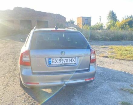 Шкода Октавия 2011 в Полонном на Automoto.ua Серый Шкода Октавия, объемом двигателя 1.6 л и пробегом 240 тыс. км за 7650 $, фото 2 на Automoto.ua