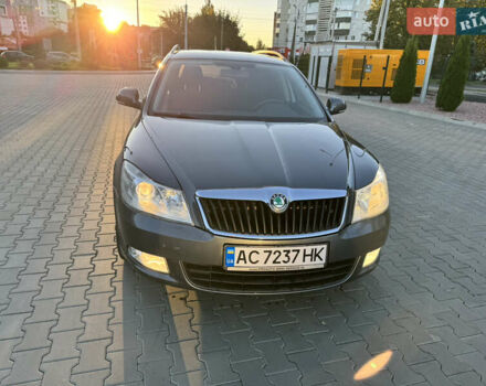 Серый Шкода Октавия, объемом двигателя 1.6 л и пробегом 259 тыс. км за 8800 $, фото 1 на Automoto.ua