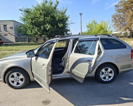 Серый Шкода Октавия, объемом двигателя 1.6 л и пробегом 253 тыс. км за 8900 $, фото 7 на Automoto.ua