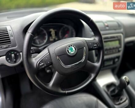 Сірий Шкода Октавія, об'ємом двигуна 1.4 л та пробігом 218 тис. км за 7150 $, фото 99 на Automoto.ua