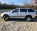 Серый Шкода Октавия, объемом двигателя 1.8 л и пробегом 212 тыс. км за 8900 $, фото 3 на Automoto.ua