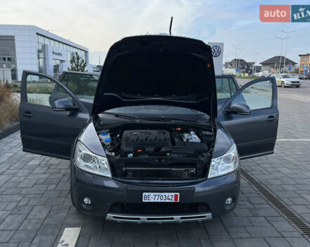 Серый Шкода Октавия, объемом двигателя 2 л и пробегом 211 тыс. км за 13200 $, фото 144 на Automoto.ua