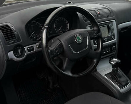 Сірий Шкода Октавія, об'ємом двигуна 1.8 л та пробігом 232 тис. км за 7300 $, фото 13 на Automoto.ua