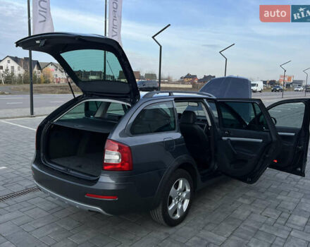 Серый Шкода Октавия, объемом двигателя 2 л и пробегом 211 тыс. км за 12850 $, фото 148 на Automoto.ua