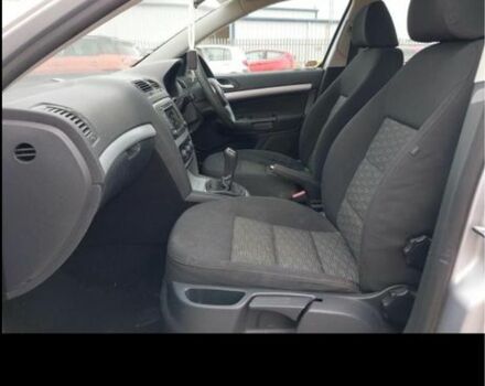Сірий Шкода Октавія, об'ємом двигуна 1.6 л та пробігом 144 тис. км за 3300 $, фото 4 на Automoto.ua