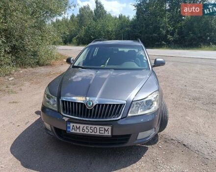 Серый Шкода Октавия, объемом двигателя 1.6 л и пробегом 280 тыс. км за 5500 $, фото 3 на Automoto.ua