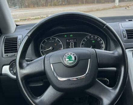 Серый Шкода Октавия, объемом двигателя 1.2 л и пробегом 209 тыс. км за 6200 $, фото 24 на Automoto.ua