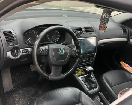 Серый Шкода Октавия, объемом двигателя 1.6 л и пробегом 275 тыс. км за 8400 $, фото 12 на Automoto.ua