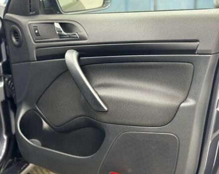 Серый Шкода Октавия, объемом двигателя 2 л и пробегом 217 тыс. км за 10750 $, фото 84 на Automoto.ua