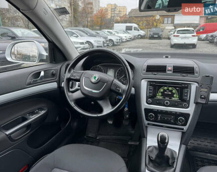 Серый Шкода Октавия, объемом двигателя 1.6 л и пробегом 236 тыс. км за 9900 $, фото 14 на Automoto.ua