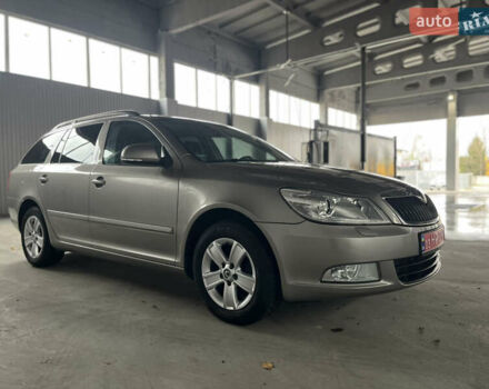 Сірий Шкода Октавія, об'ємом двигуна 1.6 л та пробігом 208 тис. км за 9150 $, фото 16 на Automoto.ua