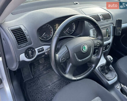 Сірий Шкода Октавія, об'ємом двигуна 1.6 л та пробігом 236 тис. км за 8800 $, фото 10 на Automoto.ua