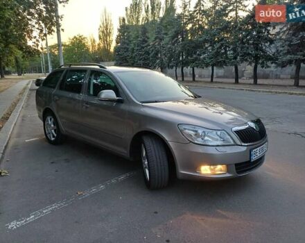 Серый Шкода Октавия, объемом двигателя 1.8 л и пробегом 261 тыс. км за 8800 $, фото 6 на Automoto.ua