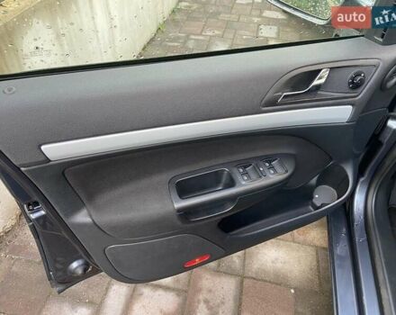 Сірий Шкода Октавія, об'ємом двигуна 1.6 л та пробігом 211 тис. км за 8200 $, фото 20 на Automoto.ua