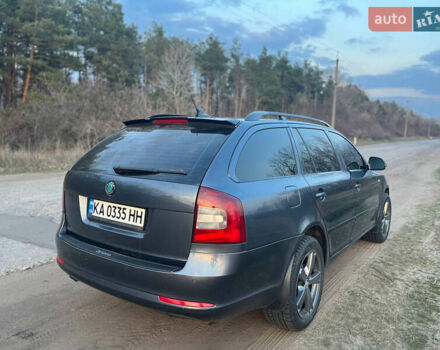 Серый Шкода Октавия, объемом двигателя 2 л и пробегом 240 тыс. км за 9600 $, фото 5 на Automoto.ua