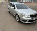 Сірий Шкода Октавія, об'ємом двигуна 2 л та пробігом 209 тис. км за 11000 $, фото 4 на Automoto.ua