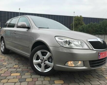 Серый Шкода Октавия, объемом двигателя 0 л и пробегом 187 тыс. км за 7850 $, фото 2 на Automoto.ua