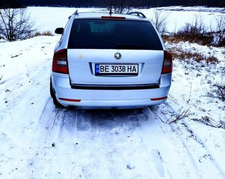 Серый Шкода Октавия, объемом двигателя 1.6 л и пробегом 230 тыс. км за 8000 $, фото 3 на Automoto.ua