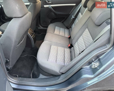 Сірий Шкода Октавія, об'ємом двигуна 1.2 л та пробігом 176 тис. км за 6900 $, фото 26 на Automoto.ua