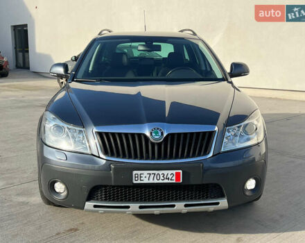 Серый Шкода Октавия, объемом двигателя 2 л и пробегом 211 тыс. км за 13200 $, фото 204 на Automoto.ua