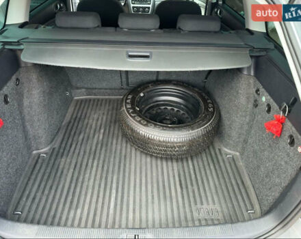 Серый Шкода Октавия, объемом двигателя 1.6 л и пробегом 204 тыс. км за 8200 $, фото 11 на Automoto.ua