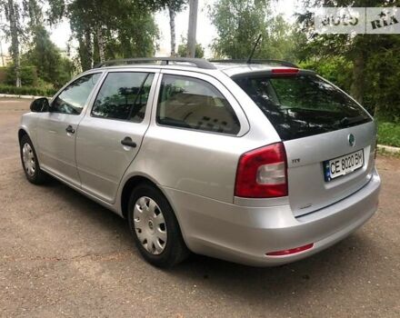 Шкода Октавія 2011 у Чернівцях на Automoto.ua Сірий Шкода Октавія, об'ємом двигуна 1.6 л та пробігом 301 тис. км за 4900 $, фото 6 на Automoto.ua