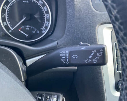 Серый Шкода Октавия, объемом двигателя 2 л и пробегом 218 тыс. км за 9900 $, фото 53 на Automoto.ua