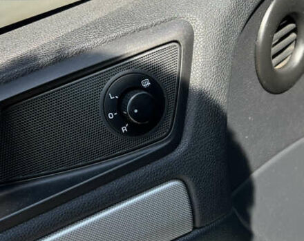 Сірий Шкода Октавія, об'ємом двигуна 1.6 л та пробігом 271 тис. км за 8200 $, фото 13 на Automoto.ua