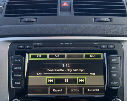 Серый Шкода Октавия, объемом двигателя 2 л и пробегом 218 тыс. км за 9900 $, фото 49 на Automoto.ua